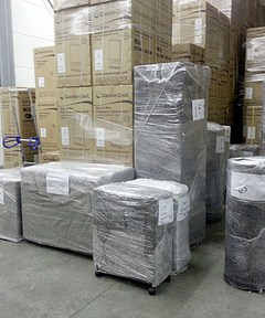 Die_meisten_ger%c3%a4te_sind_schon_verpackt_und_warten_dass_es_los_geht